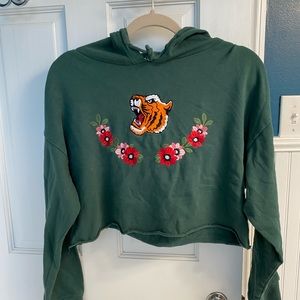 Cropped sweatshirt